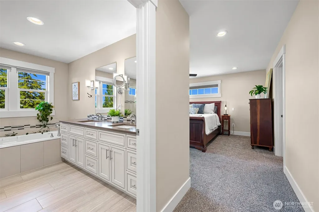 1221 34th Street Bellingham WA 98229