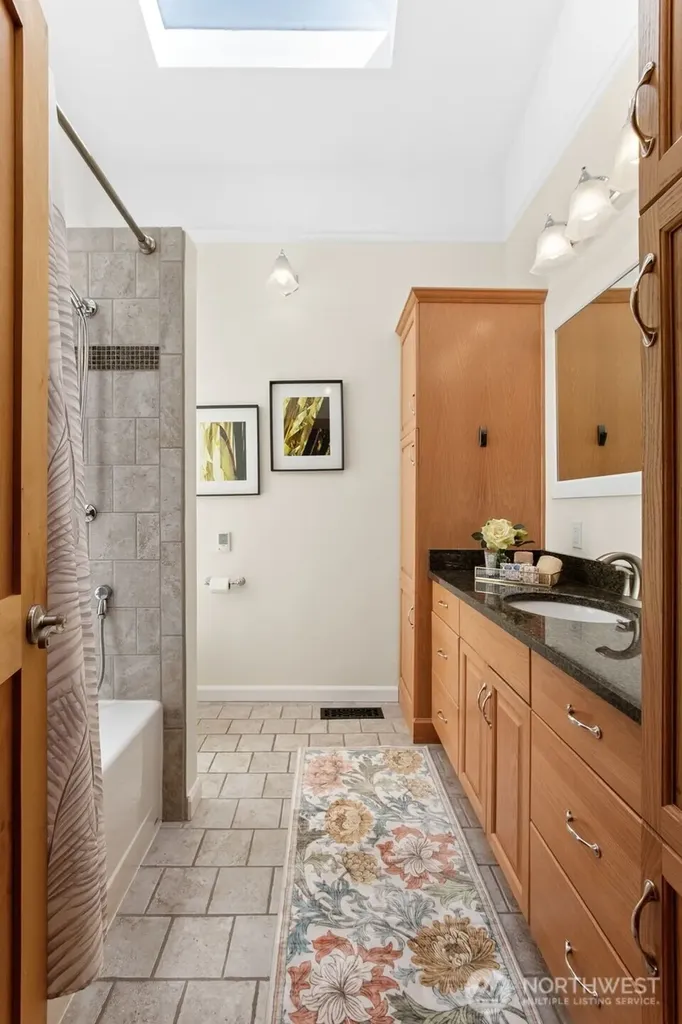 26428 SE 172 Street Issaquah WA 98027