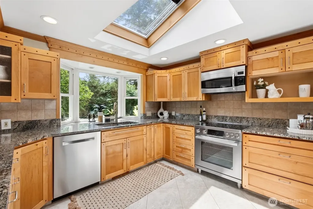 26428 SE 172 Street Issaquah WA 98027