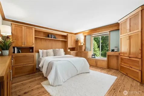 26428 SE 172 Street Issaquah WA 98027