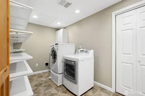 26428 SE 172 Street Issaquah WA 98027