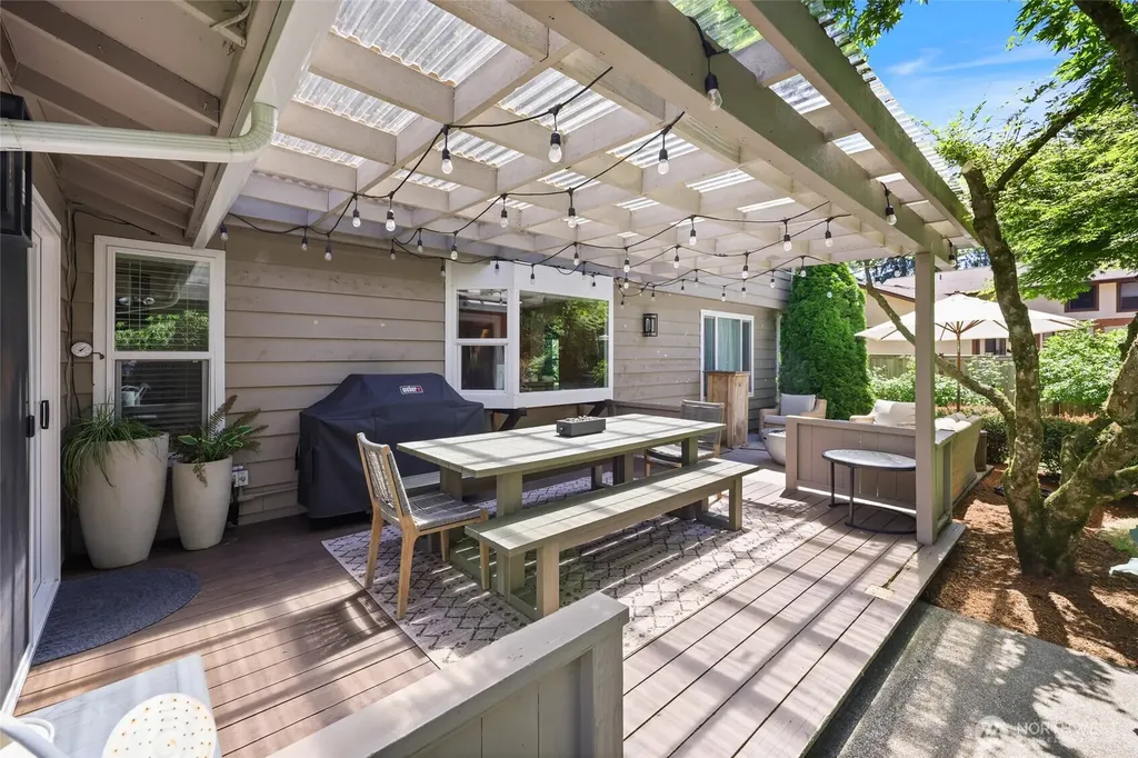 2725 Raintree Court SE Olympia WA 98501