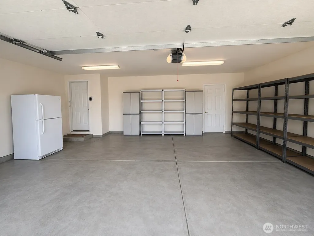27302 217th Place SE Maple Valley WA 98038
