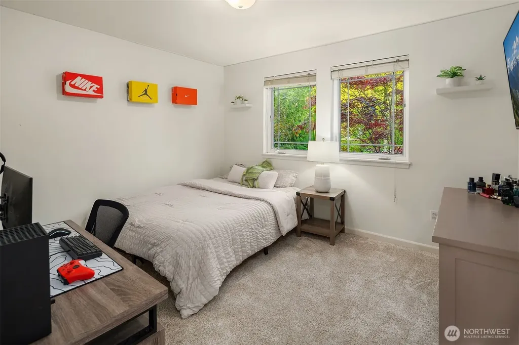 915 Snoqualm Place North Bend WA 98045