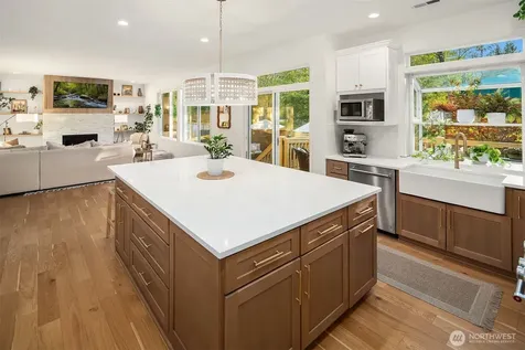 915 Snoqualm Place North Bend WA 98045