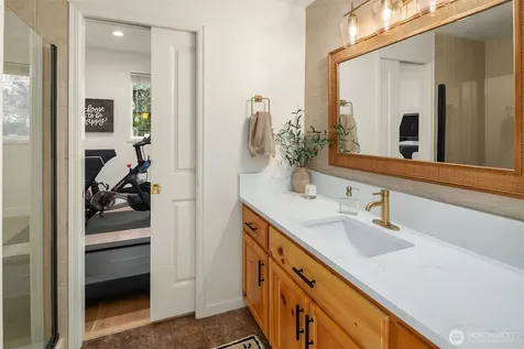 915 Snoqualm Place North Bend WA 98045