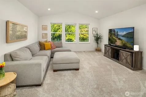 915 Snoqualm Place North Bend WA 98045