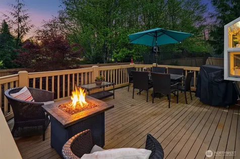 915 Snoqualm Place North Bend WA 98045