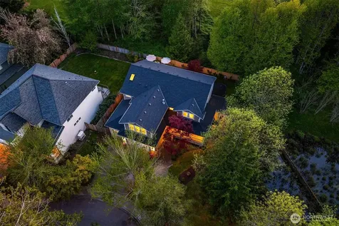 915 Snoqualm Place North Bend WA 98045