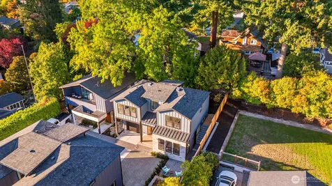 634 11th Avenue Kirkland WA 98033