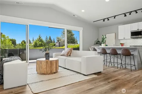 634 11th Avenue Kirkland WA 98033