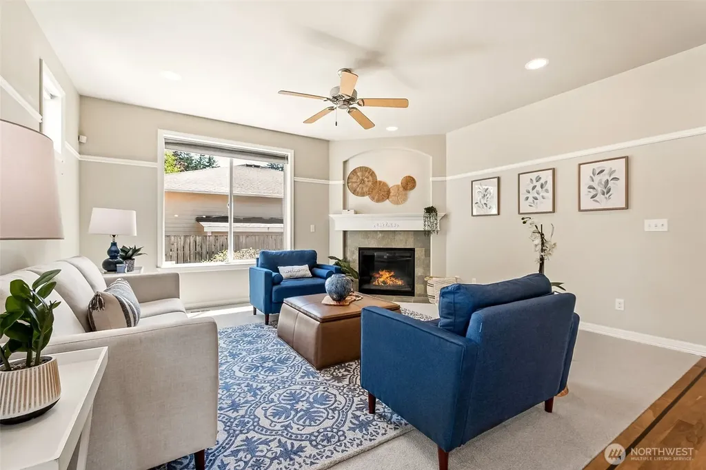 23323 SE 284th Street Maple Valley WA 98038