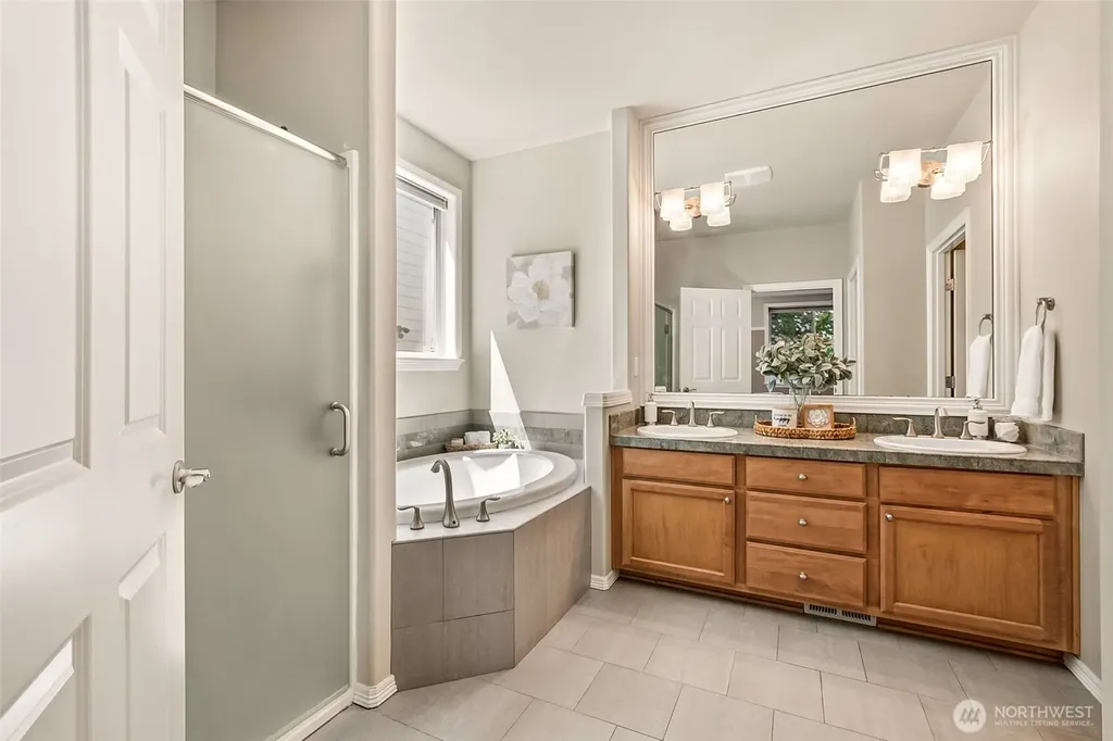 23323 SE 284th Street Maple Valley WA 98038