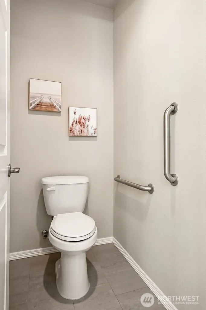 23323 SE 284th Street Maple Valley WA 98038