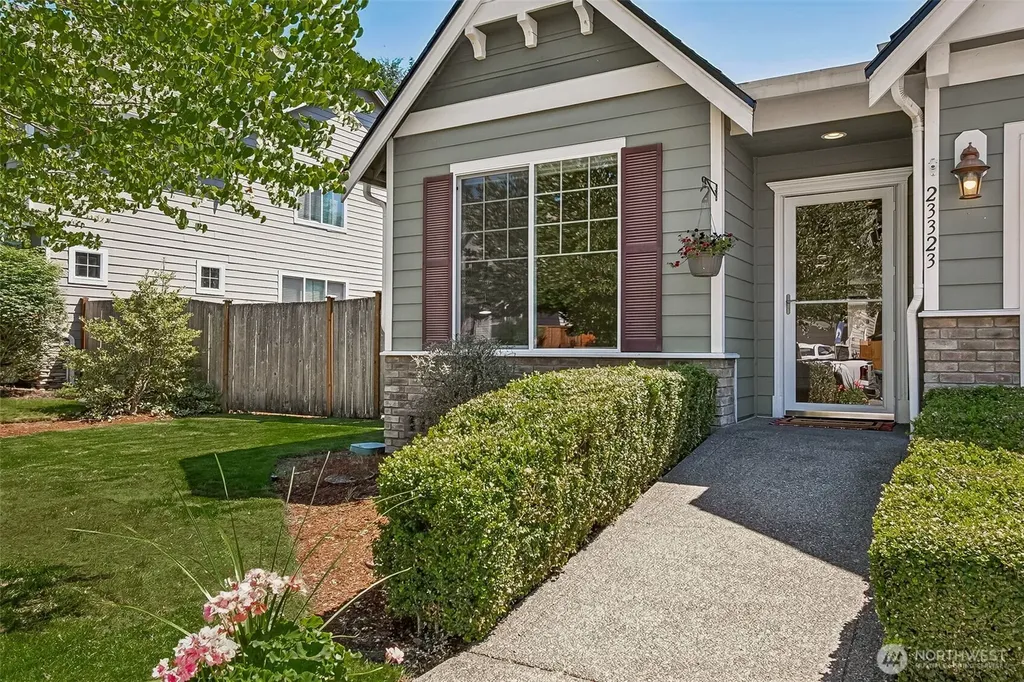 23323 SE 284th Street Maple Valley WA 98038
