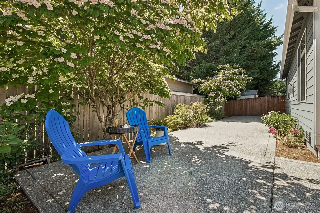 23323 SE 284th Street Maple Valley WA 98038
