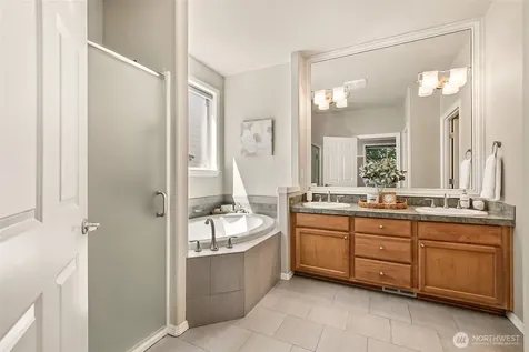 23323 SE 284th Street Maple Valley WA 98038