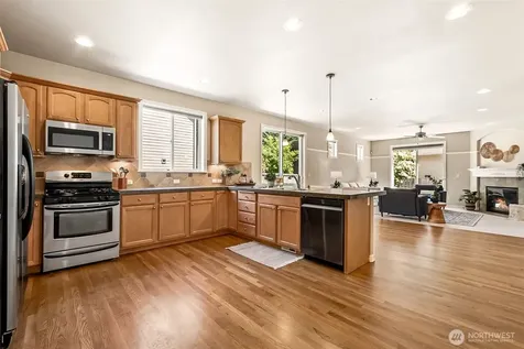 23323 SE 284th Street Maple Valley WA 98038
