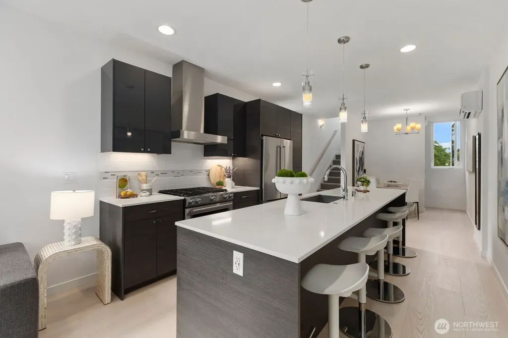 124 20th Avenue Seattle WA 98122