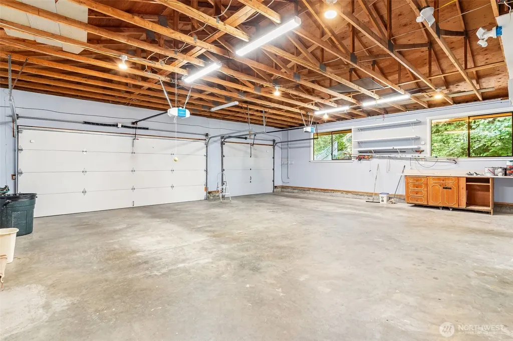 6312 Agnes Road NE Tacoma WA 98422