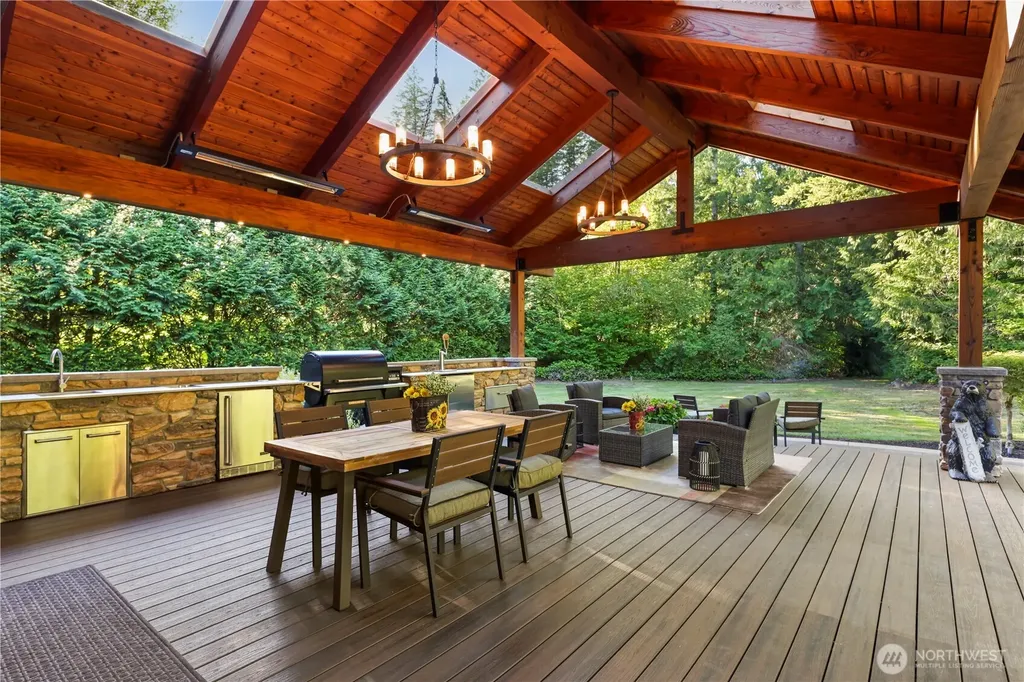 25122 NE 18th Street Sammamish WA 98074