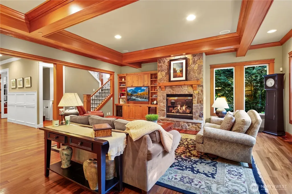 25122 NE 18th Street Sammamish WA 98074