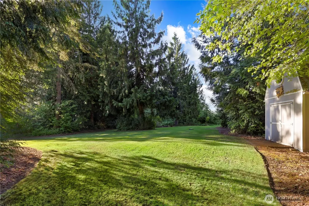 25122 NE 18th Street Sammamish WA 98074