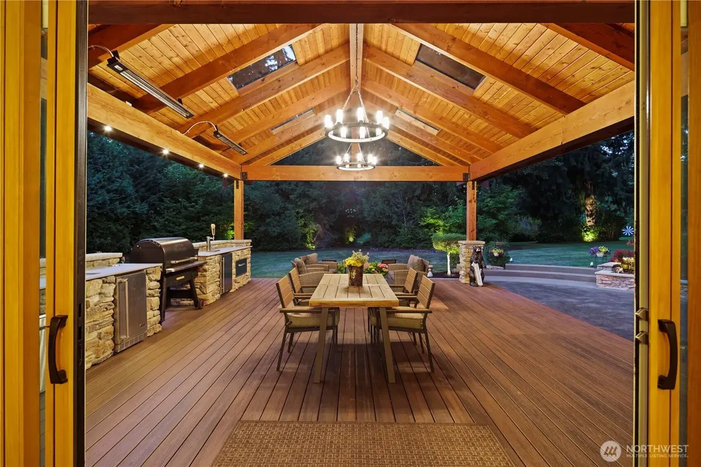 25122 NE 18th Street Sammamish WA 98074