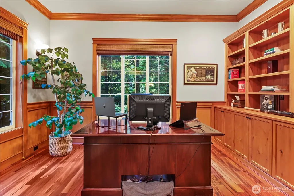 25122 NE 18th Street Sammamish WA 98074