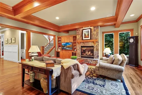 25122 NE 18th Street Sammamish WA 98074