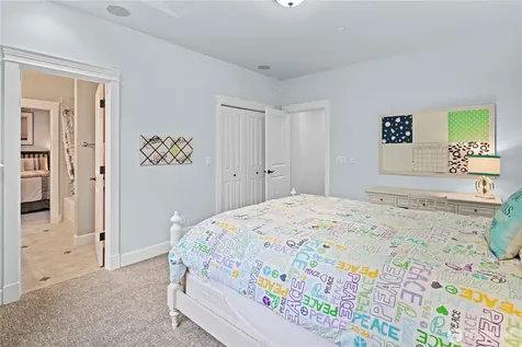25122 NE 18th Street Sammamish WA 98074
