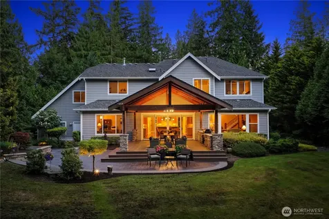 25122 NE 18th Street Sammamish WA 98074