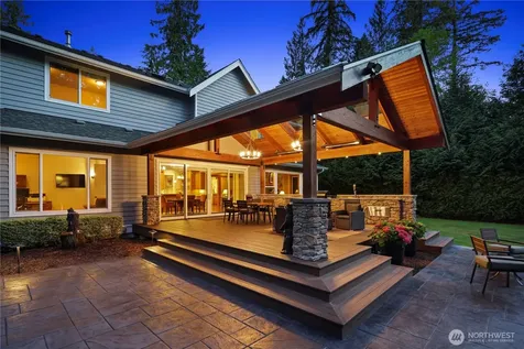 25122 NE 18th Street Sammamish WA 98074