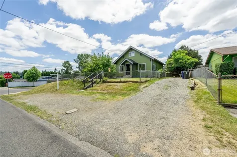 1402 S 80th Street Tacoma WA 98408