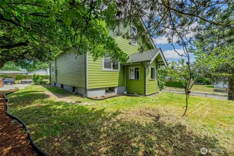 1402 S 80th Street Tacoma WA 98408