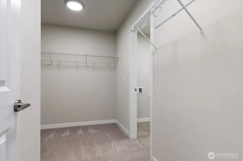 280 SW Ballast Way Oak Harbor WA 98277