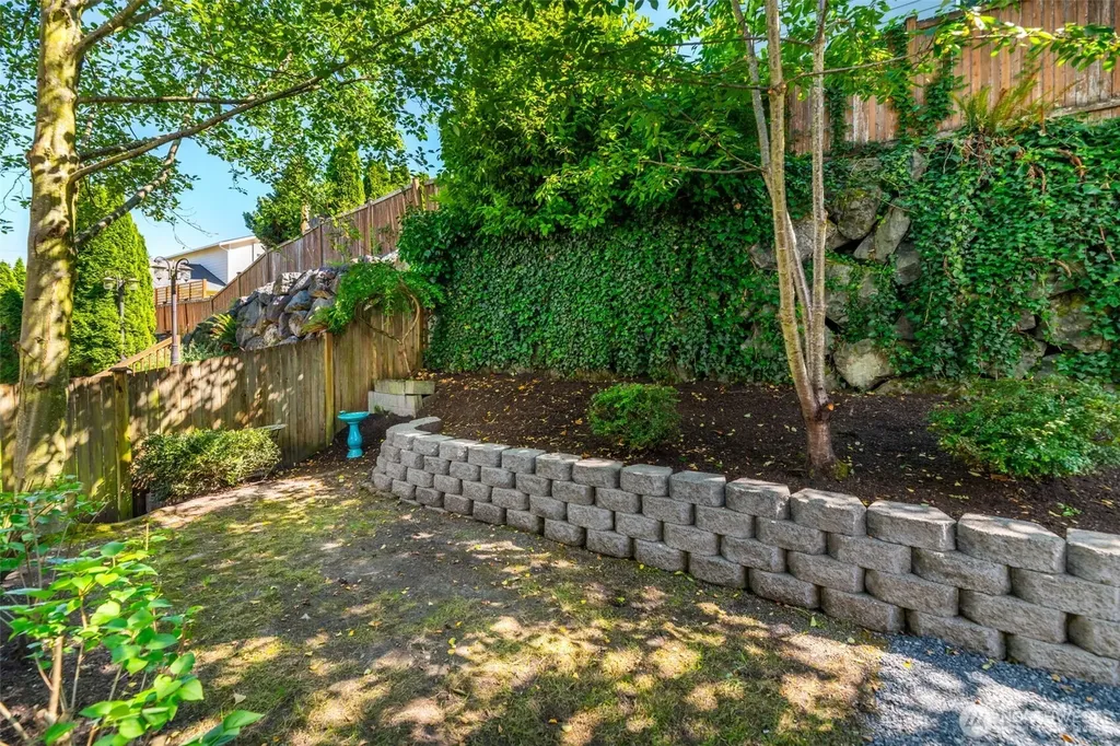 6214 118th Street SE Snohomish WA 98296