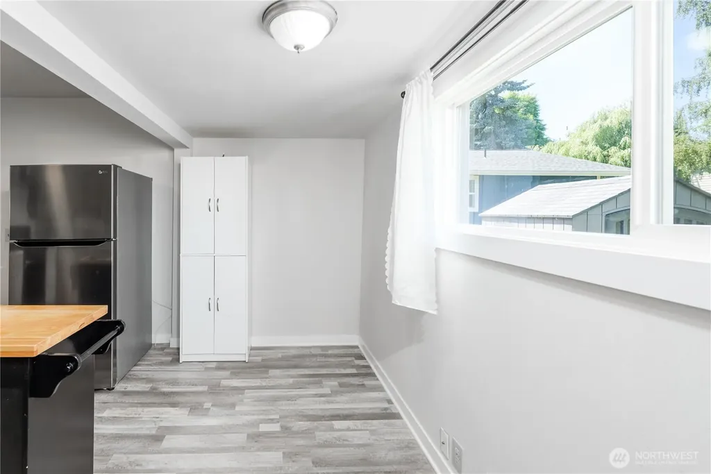 1031 W Glenwood Street Port Angeles WA 98363
