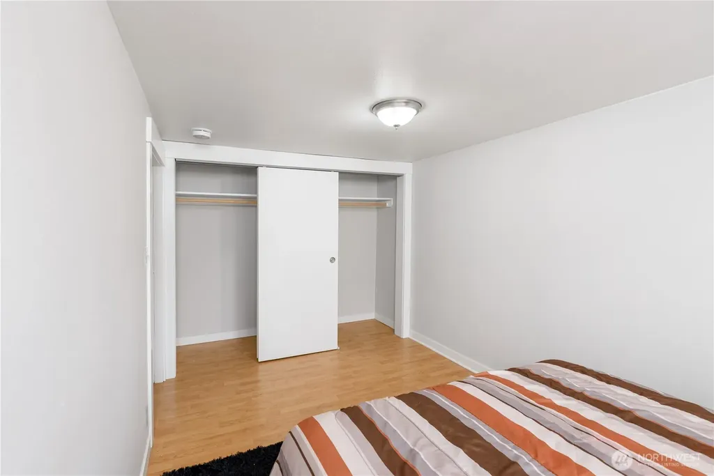 1031 W Glenwood Street Port Angeles WA 98363