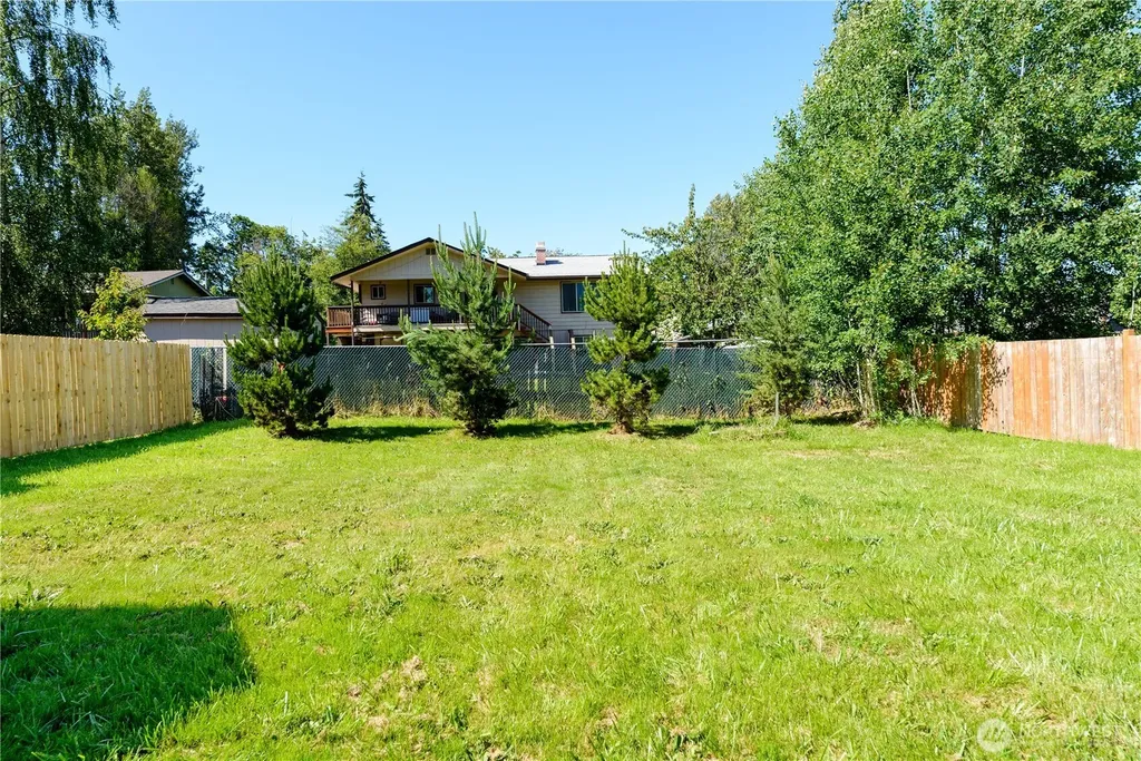1031 W Glenwood Street Port Angeles WA 98363