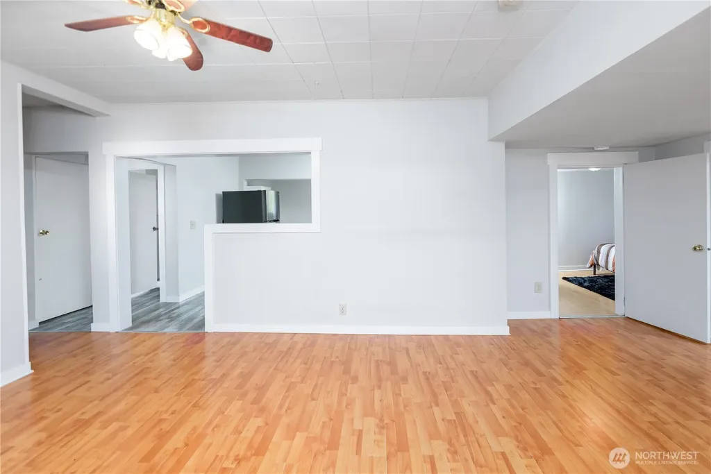 1031 W Glenwood Street Port Angeles WA 98363