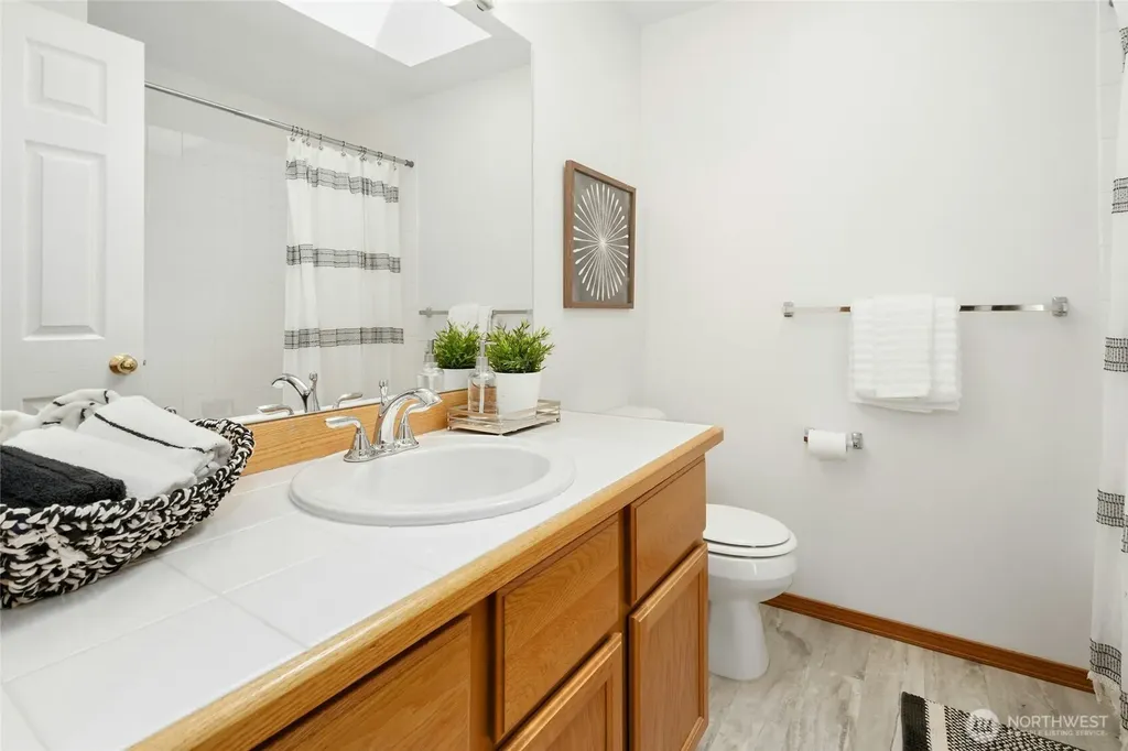 5808 135th Place SW Edmonds WA 98026