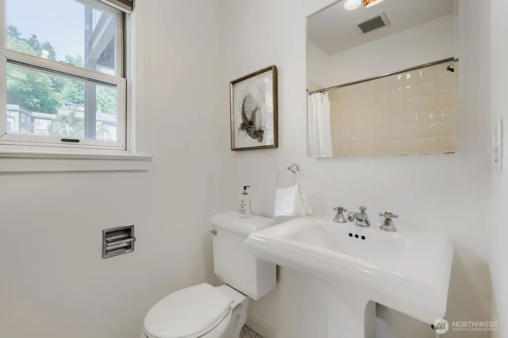 317 Lakeside Avenue S Seattle WA 98144