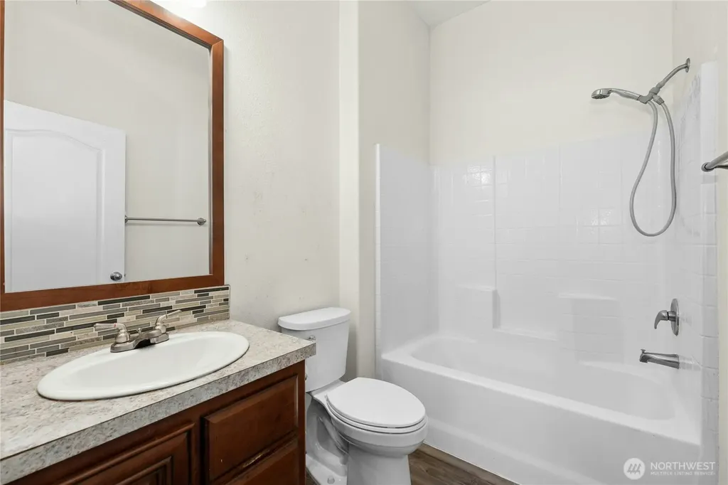 4916 Palermo Rosa Lane SW Olympia WA 98512