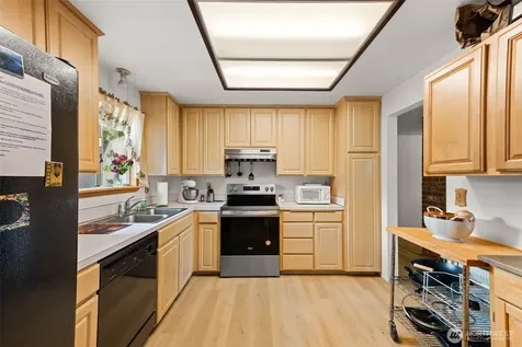 5708 78th Street E Puyallup WA 98371
