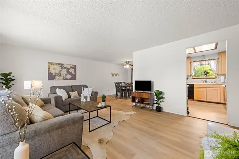 5708 78th Street E Puyallup WA 98371