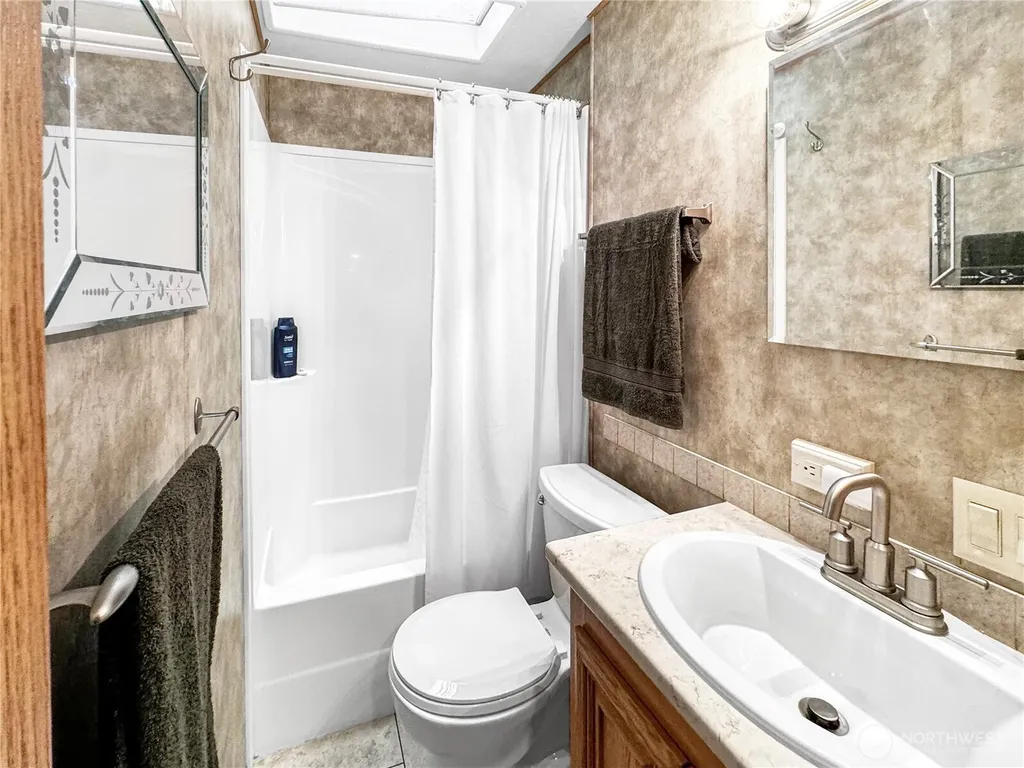48 Branch Circle Deming WA 98244