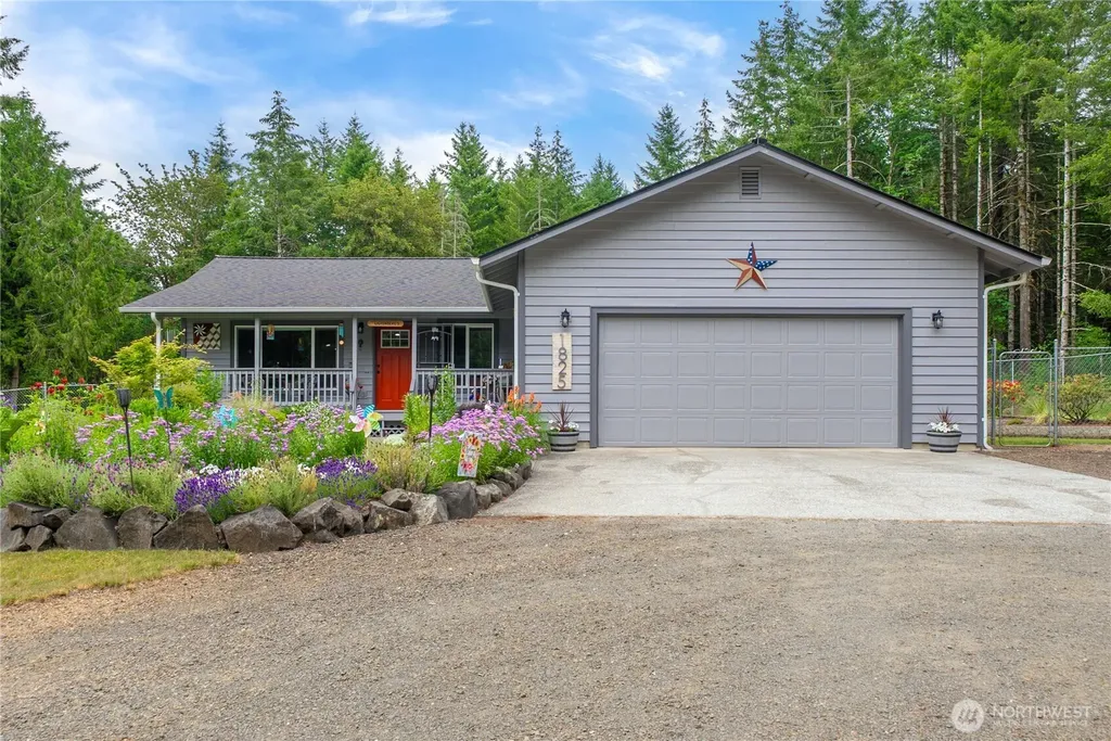 1825 W Deegan Road E Shelton WA 98584