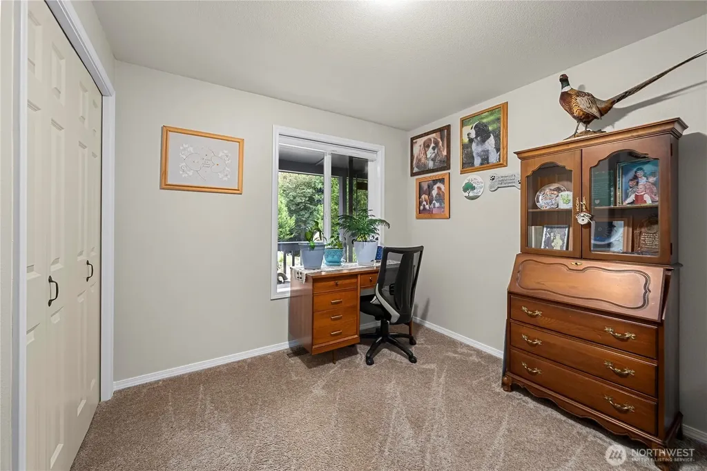 1825 W Deegan Road E Shelton WA 98584