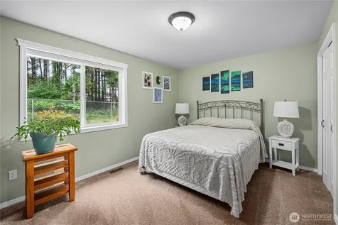1825 W Deegan Road E Shelton WA 98584